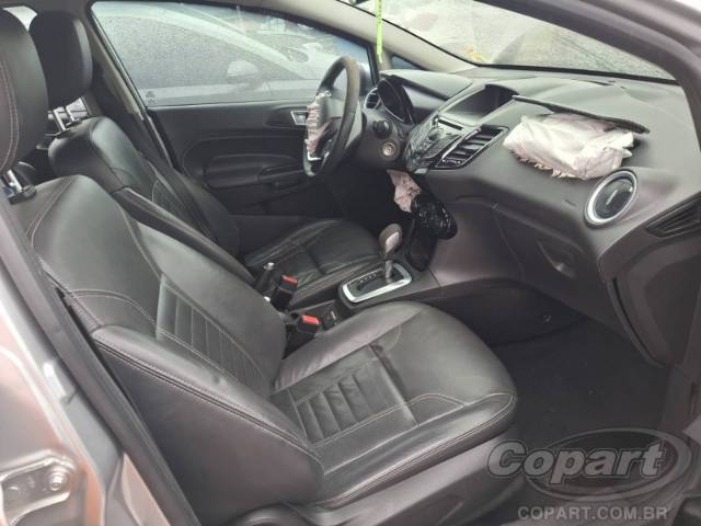 2015 FORD FIESTA 
