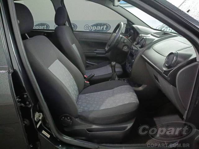 2011 FORD FIESTA 