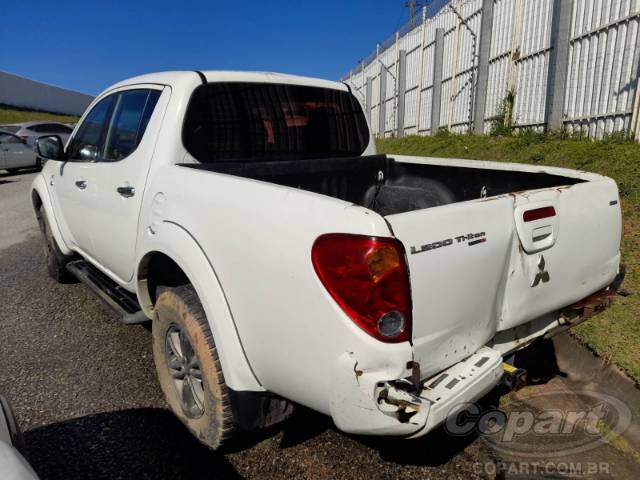 2015 MITSUBISHI L200 TRITON 