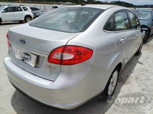 2011 FORD FIESTA SEDAN 