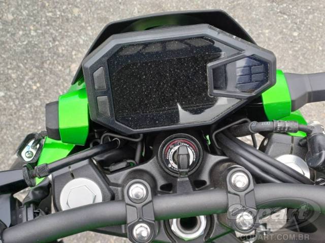2025 KAWASAKI Z500 