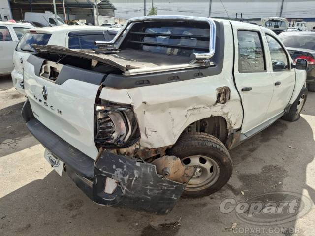 2019 RENAULT DUSTER OROCH 