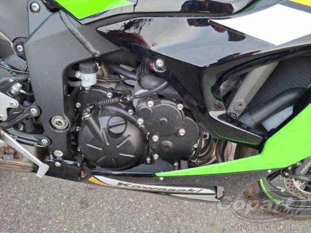 2025 KAWASAKI NINJA ZX-6R 