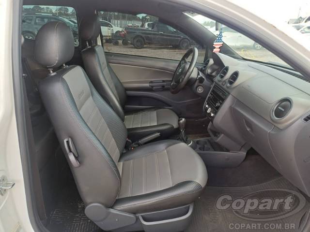 2016 VOLKSWAGEN SAVEIRO CD 