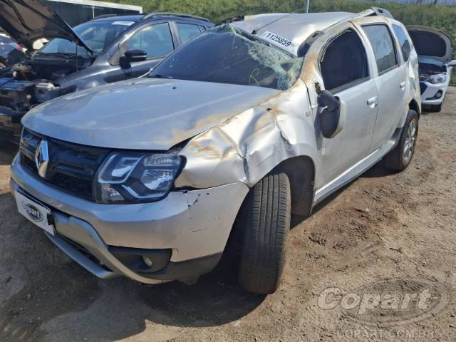 2019 RENAULT DUSTER 
