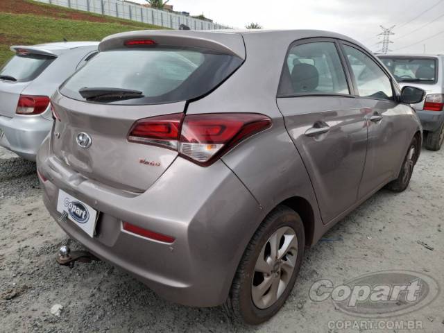 2017 HYUNDAI HB20 