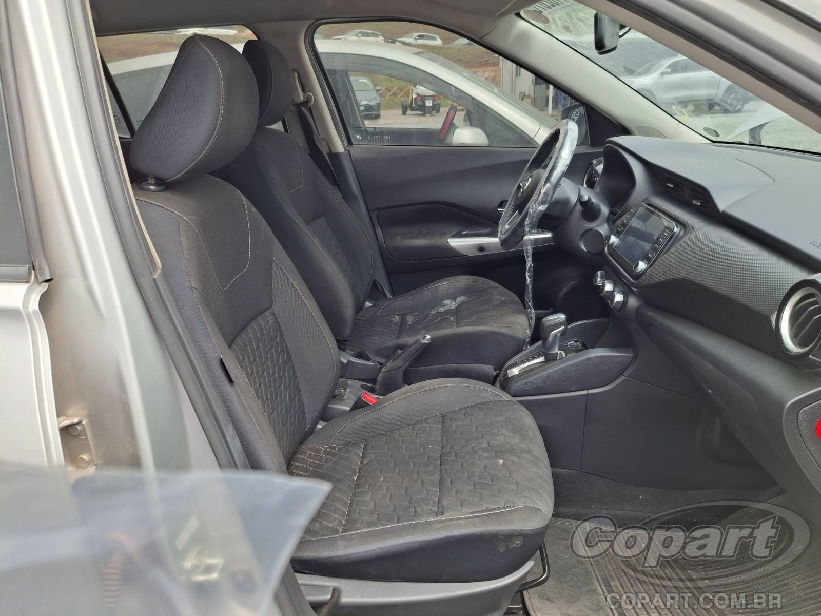 2022 NISSAN KICKS — foto 5 de 15