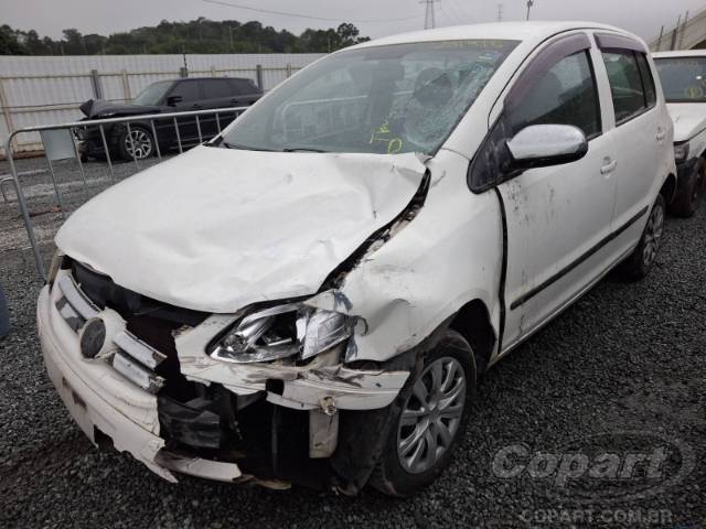 2004 VOLKSWAGEN FOX 