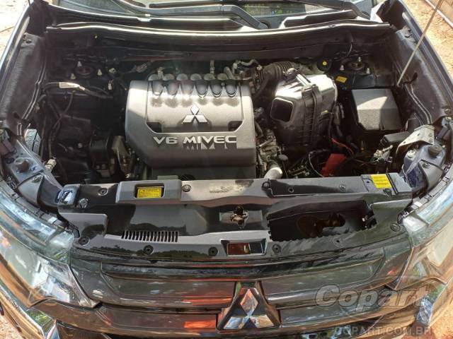 2018 MITSUBISHI OUTLANDER 