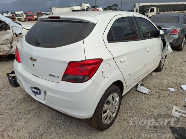 2015 CHEVROLET ONIX 