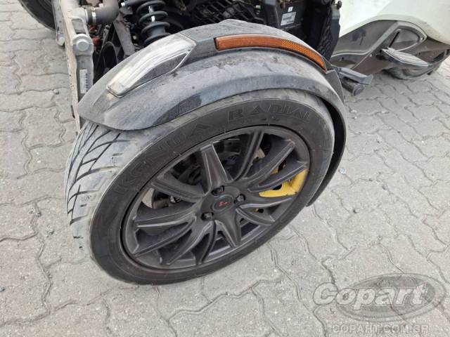 2019 CAN-AM SPYDER 