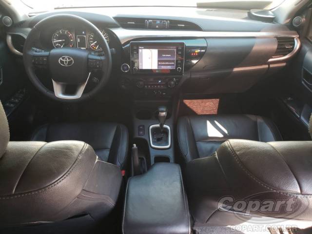 2022 TOYOTA HILUX CD 