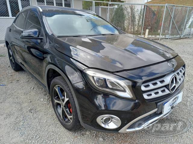 2018 MERCEDES BENZ GLA 