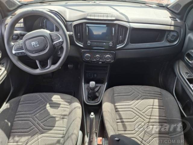 2025 FIAT STRADA CD 