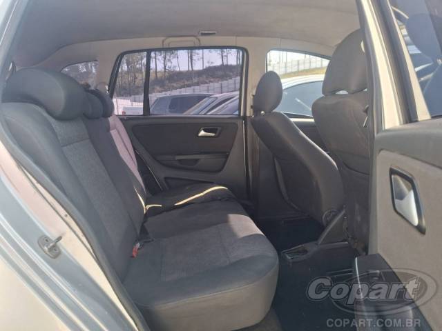 2013 VOLKSWAGEN SPACEFOX 