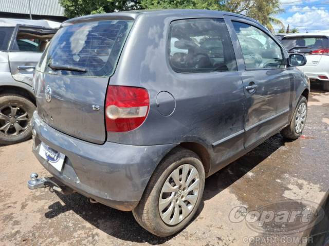 2004 VOLKSWAGEN FOX 