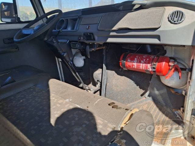 2013 VOLKSWAGEN KOMBI 