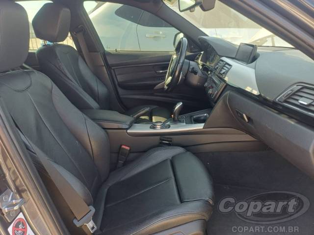 2015 BMW SERIE 3 
