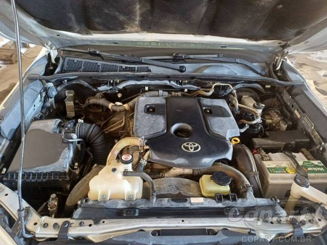 2017 TOYOTA HILUX CD 