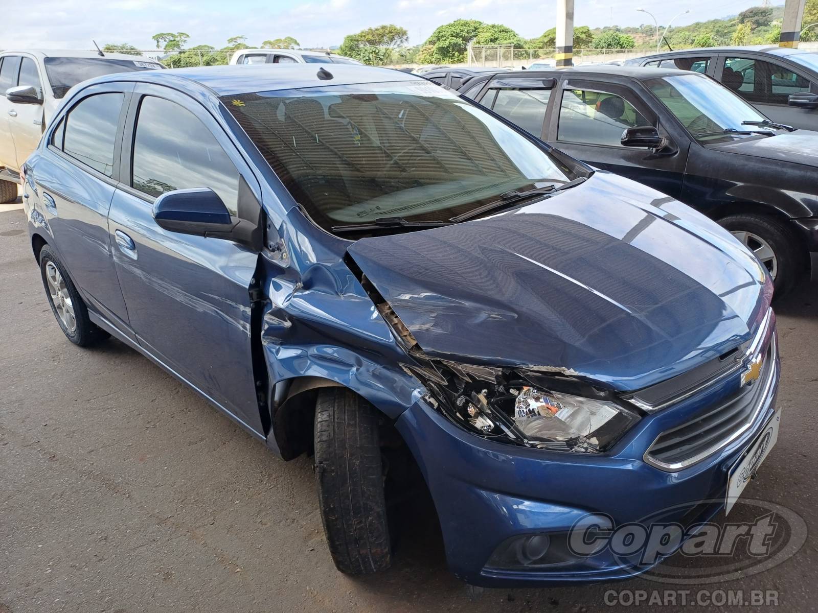Chevrolet Onix LT AT6 1.4 Eco 2019 Colisão Média Monta