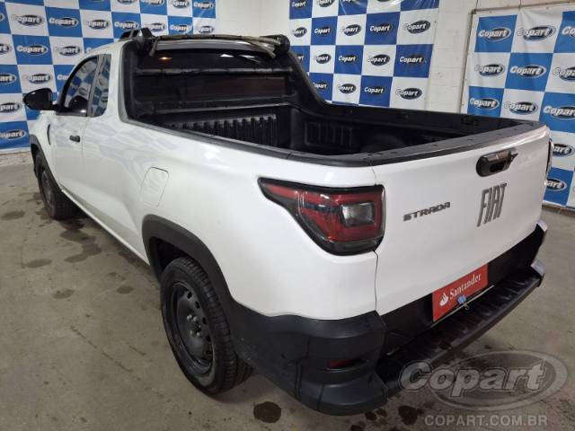 2025 FIAT STRADA 