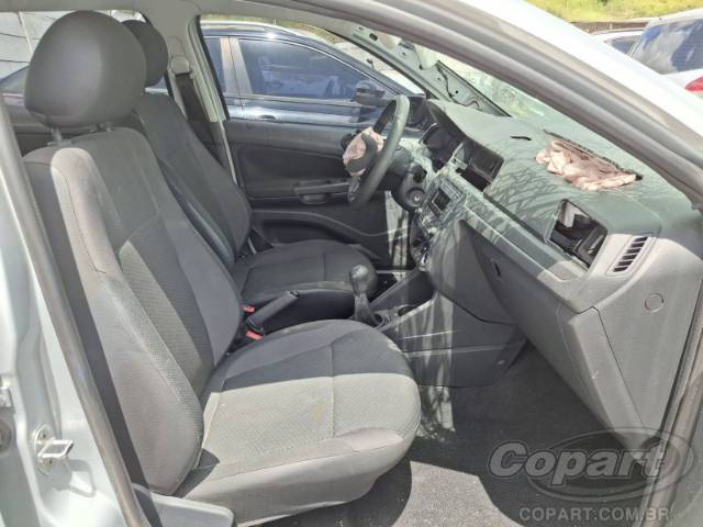 2017 VOLKSWAGEN VOYAGE 