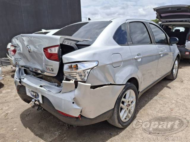 2017 FIAT GRAND SIENA 