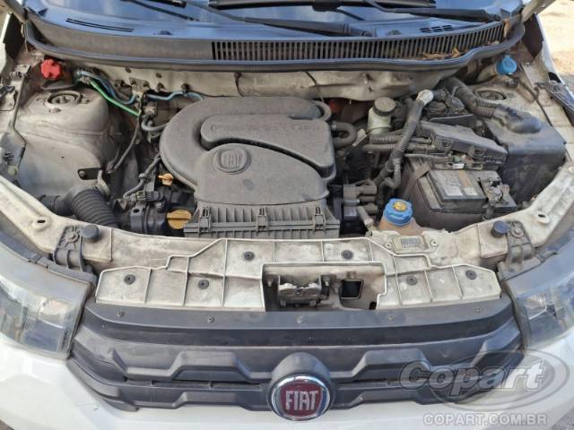 2017 FIAT MOBI 