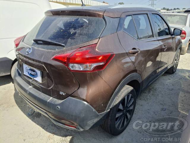 2020 NISSAN KICKS 