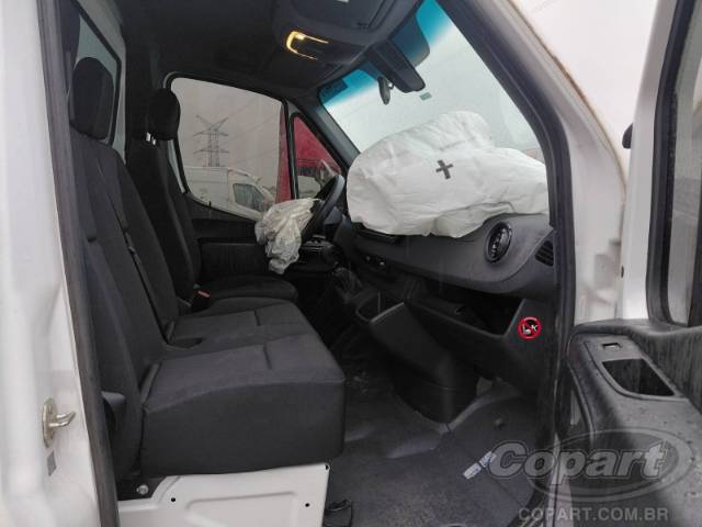 2024 MERCEDES BENZ SPRINTER TRUCK 