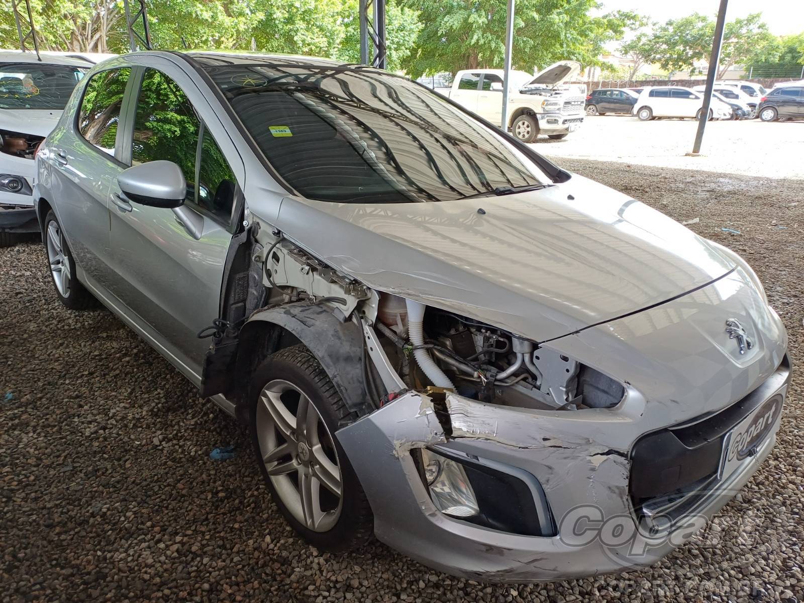 PEUGEOT 308 Allure 2.0 16V 2012