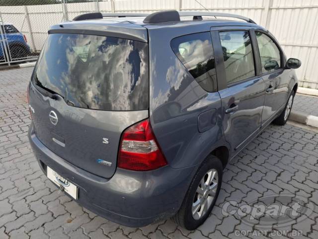 2013 NISSAN LIVINA 