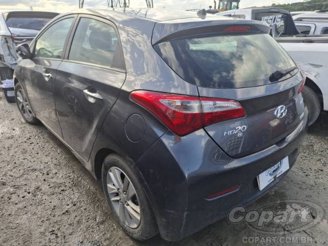 2013 HYUNDAI HB20 
