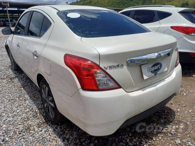 2018 NISSAN VERSA 