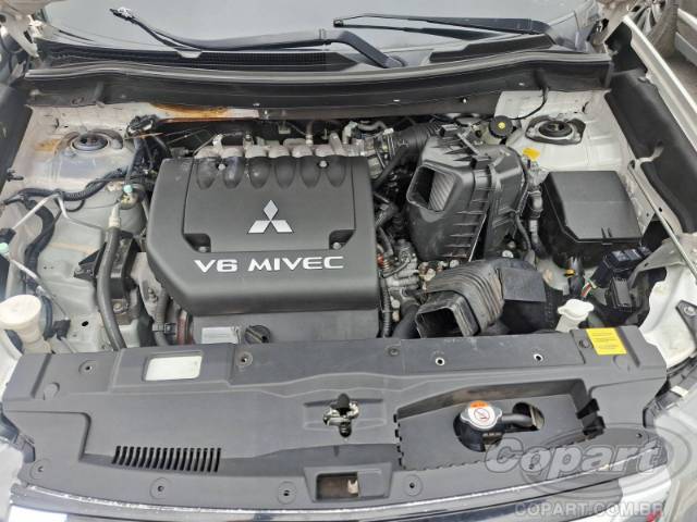 2020 MITSUBISHI OUTLANDER 