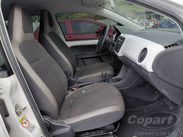 2015 VOLKSWAGEN UP 