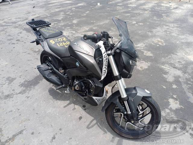 2025 BAJAJ DOMINAR 