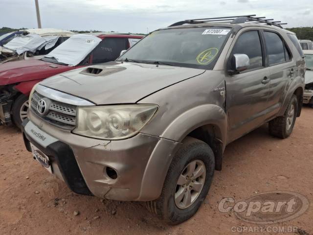 2011 TOYOTA HILUX SW4 