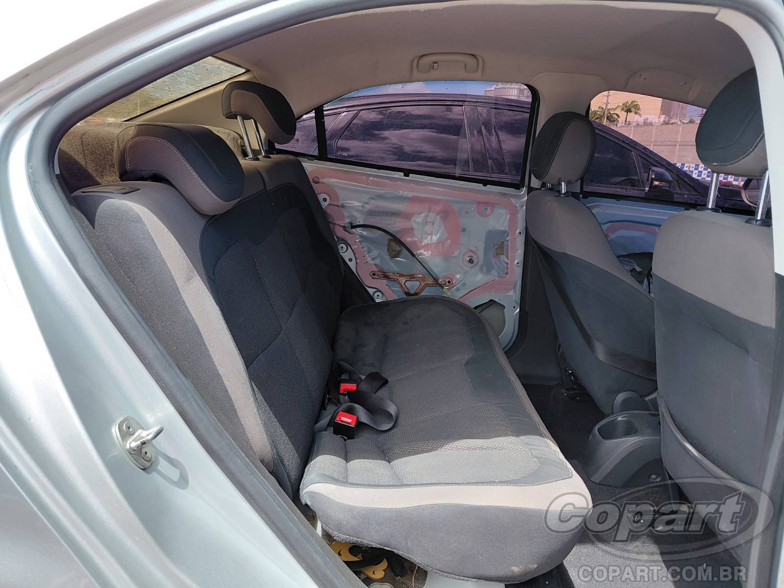 Foto 6 de 10: 2015 CHEVROLET PRISMA