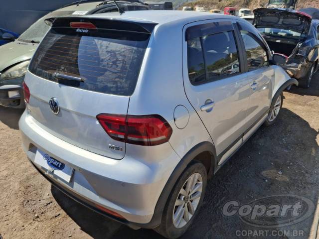 2016 VOLKSWAGEN FOX 