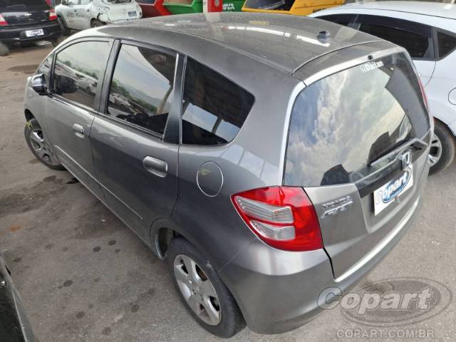 2011 HONDA FIT 