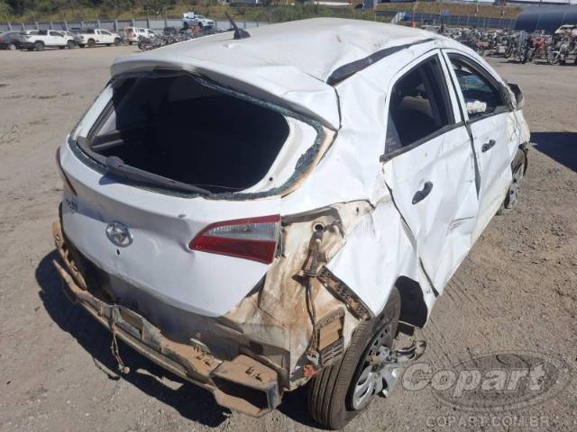 2016 HYUNDAI HB20 
