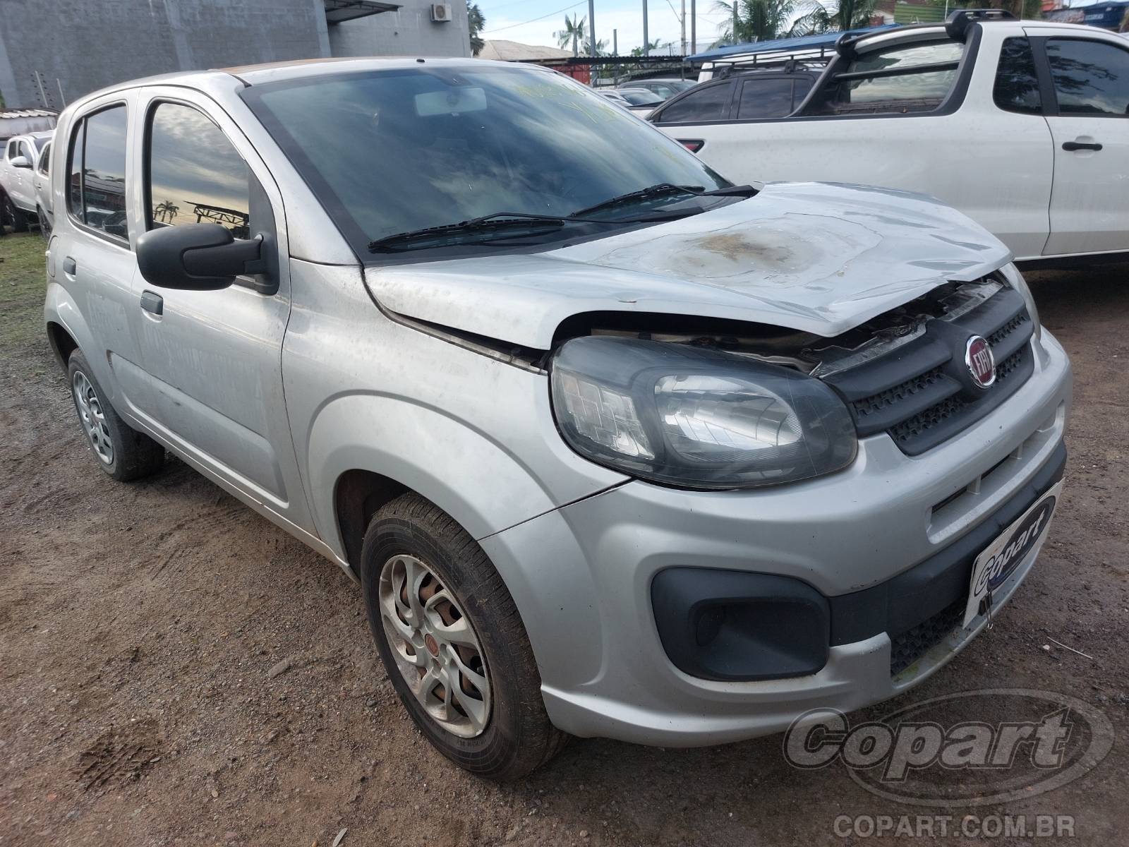 Fiat Uno Attractive 1.0 Evo 2021 Queimado
