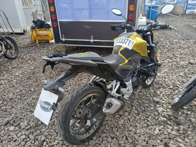 2023 HONDA CB 300F 