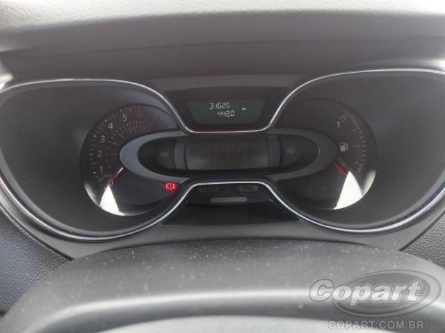2021 RENAULT CAPTUR 