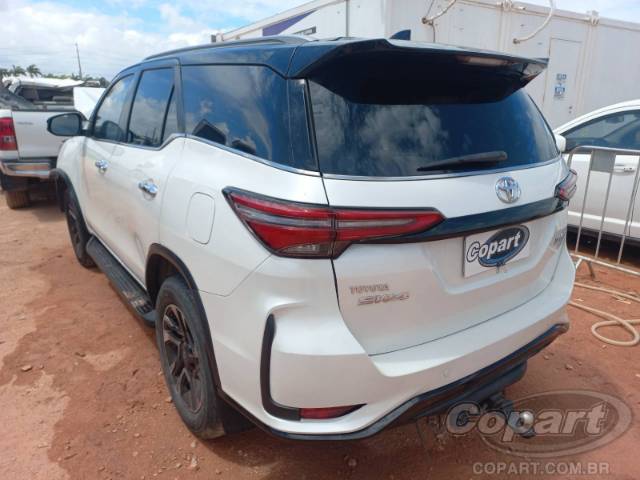 2017 TOYOTA HILUX SW4 