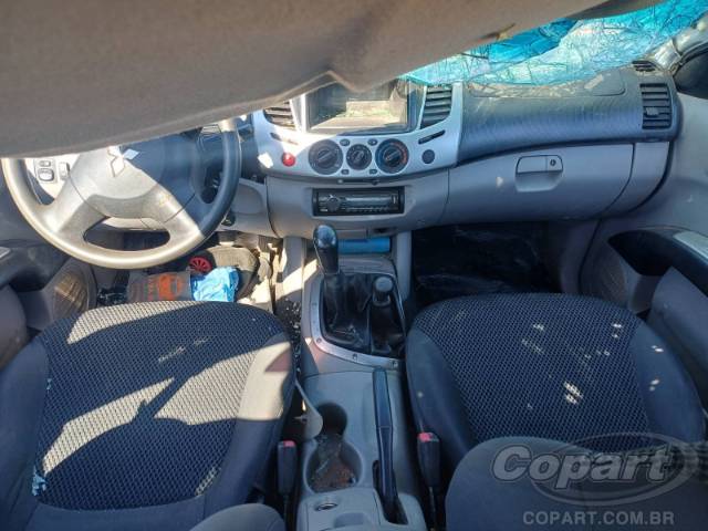 2013 MITSUBISHI L200 TRITON 