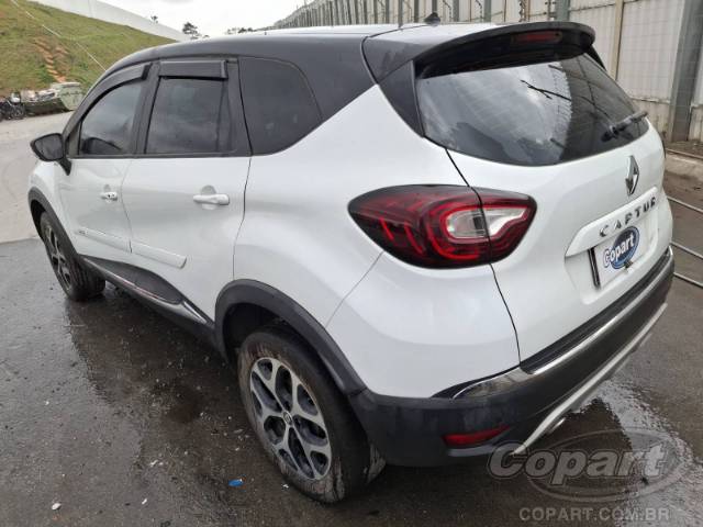 2021 RENAULT CAPTUR 