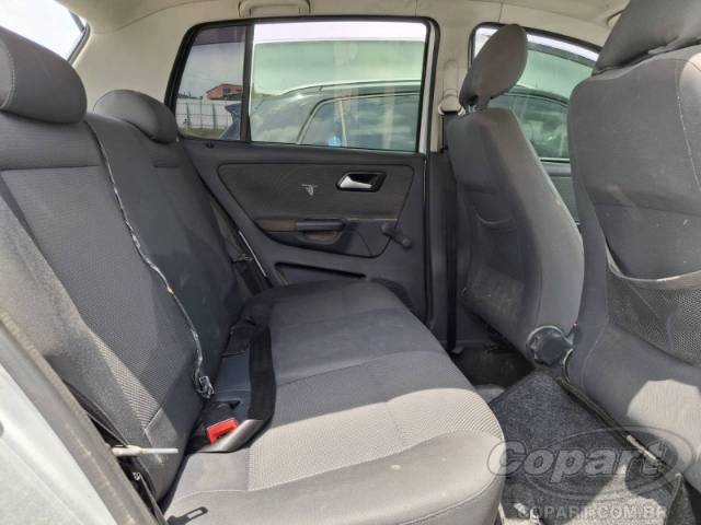 2011 VOLKSWAGEN FOX 