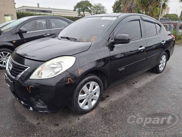 2014 NISSAN VERSA 
